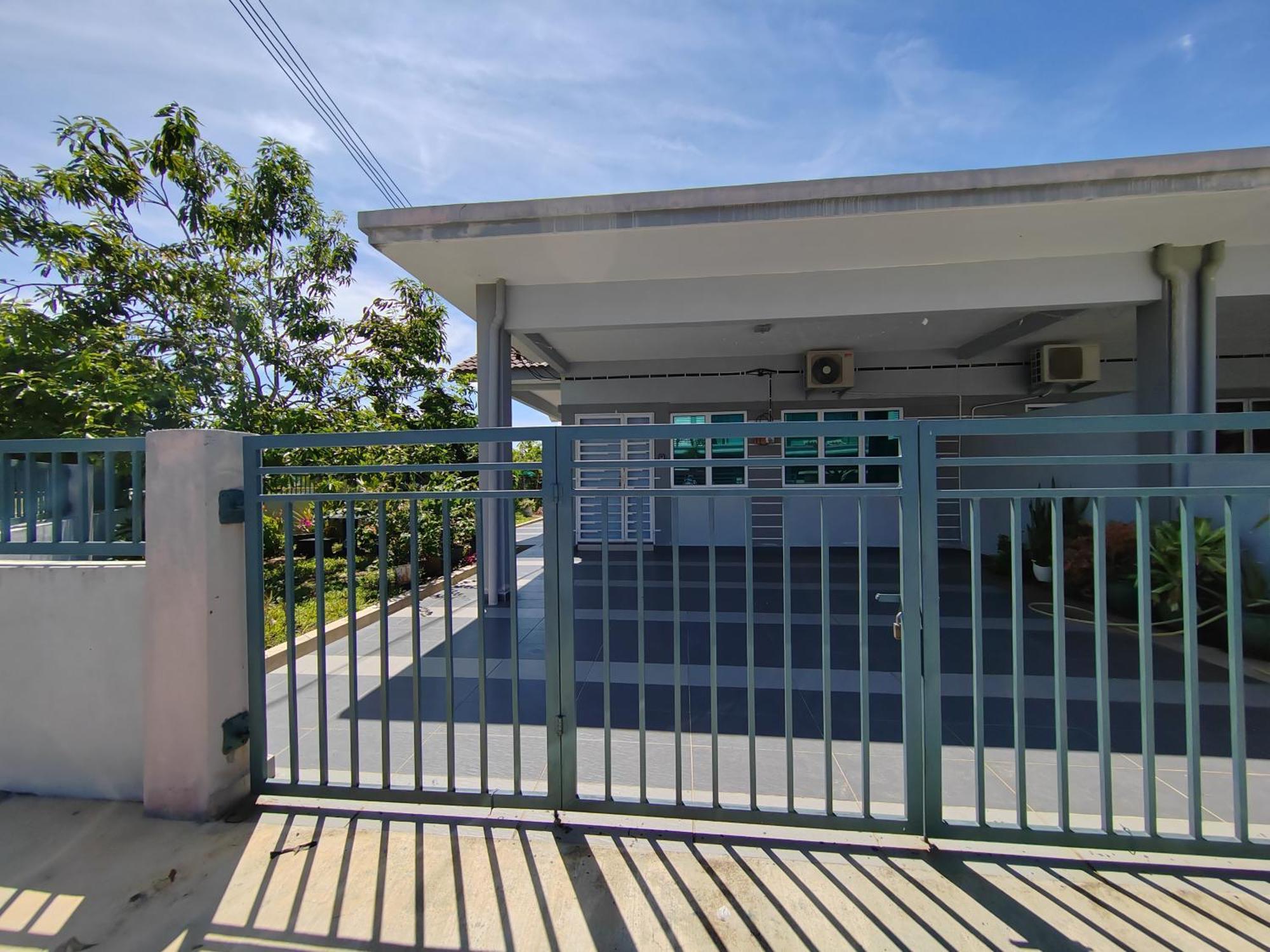 Villa Teratak Delisha -musslim Kampong Jemampar Exterior foto